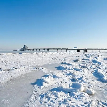 - Strandhaus Aurell *